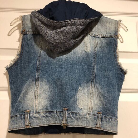 Ashley By 26 International denim hooded vest - Picture 6 of 7